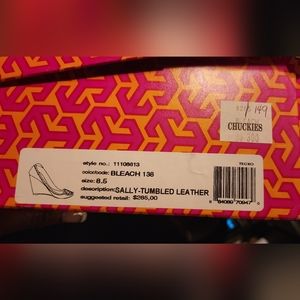 Tory Burch shoe